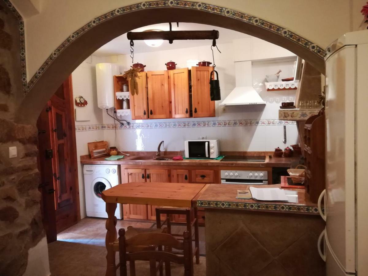 Los Angeles Del Romero Pension Gátova Buitenkant foto